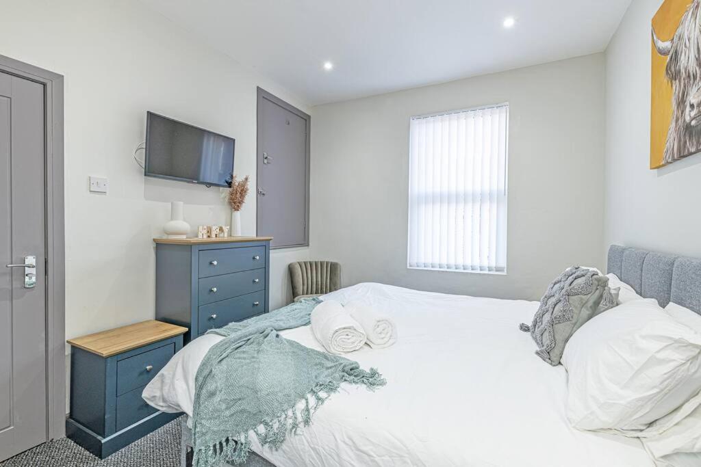 3 Bedroom Holiday House Liverpool Extérieur photo